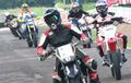 SMOG Gelar Balap Supermoto di IIMS 2013