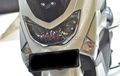 Pindah Posisi Plat Nomor Depan Yamaha NMAX, Ups, Jadi Berkumis!