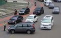 Wah, 2 Dishub Dan 4 Polisi Nongkrong Di Persimpangan Cari Pelanggar Ganjil Genap