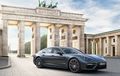 All New Porsche Panamera : Sportscar Rasa Luxury Sedan