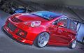 Modifikasi Honda Jazz i-DSI M/T,2005 Cah Megetan Style