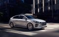 Hyundai Ioniq Hybrid Diklaim Lebih Irit Dari Prius, Mencapai 23,4 km/liter