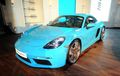 Porsche 718 Cayman First Impression Review, Now "All Four"