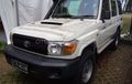 Toyota Land Cruiser LC 76 'Nol Kilometer' Jadi SUV Termahal di OTOBURSA Tumplek Blek 2017