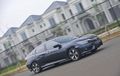 Macet Pakai Honda Civic Turbo, Tak Usah Injak Rem Terus