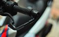 NgabuburiTips, Pasang Lever Guard Di Motor