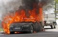 Sangar..! Audi A7 Ludes Terbakar Saat Diuji Coba