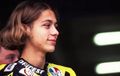 Apa yang Dibeli Valentino Rossi di Gaji Pertamanya Tahun 1996?