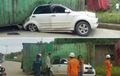 Ya Ampun.. Toyota Rush Ketiban Peti Kemas di Balikpapan