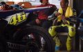 Di Mana Posisi Dua Tulang Valentino Rossi Yang Patah? Ternyata Sama Seperti Insiden 2010