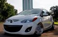 Mazda2 M/T 2011, Anak Sekolah Punya Gaya