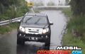 Nyetir di Jalan Licin dan Berliku, Isuzu MU-X Nggak Masalah Bro!