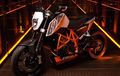 Waduh, KTM Siap Pensiunkan Duke 690, Kenapa?