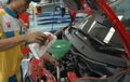Tips Ganti Oli Mobil, Kenali Timing Waktunya!