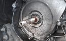 Hati-hati, Ini Dampak Oli Mesin Motor Matic Bekas Masuk Ke CVT