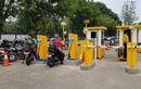 Ini Sebabnya Jangan Parkir Motor Bekas Kesayangan di Bawah Pohon