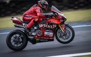Mantan Murid Valentino Rossi Menang Race 1 WorldSBK Australia, Andrea Iannone Podium Setelah Empat Tahun Enggak Balapan