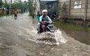 Banjir Mengepung Jakarta, Ini Dampaknya Gardan Motor Matic Kemasukan Air