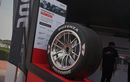 Ban Super GT 2025 Kuat Berapa Lap? Ini Kata Bos Bridgestone Motorsport