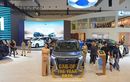 DENZA Tampilkan Kenyamanan Premium dan Inovasi Elektrifikasi di Booth GIIAS 2025
