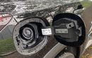 Tangki Bensin Mobil Jangan Dibiarkan Sering Kosong, Ini Alasannya