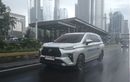 Ekspedisi Veloz Hybrid EV Lintas Nusa Sambangi Sejarah Jakarta