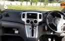 Ini Sebabnya Hindari Melapisi Berbagai Macam Stiker Di Interior Mobil Bekas