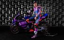 Toprak Resmi Berseragam MotoGP, Apa yang Beda dari Livery Pramac Yamaha?