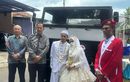Pernikahan Putri Kiai Merah Purworejo Sensasional, Mahar Nikah Truk Tempur Eks Militer Langka Ini