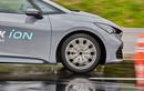 Lonjakan Mobil Listrik Makin Masif, Hankook Ingatkan Pentingnya Ban Tepat di Musim Hujan