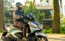 Cuma Butuh 1,4 L Bensin buat Tempuh 100 Km, Versi Baru Skutik Hybrid Yamaha Meluncur