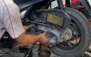 Ini yang Bikin Munculnya Getaran dan Bunyi Berdecit di CVT Motor Matic