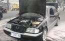 Belajar Dari Mercy Terbakar di Cileungsi, Ini Trik Padamkan Mobil Terbakar Pakai APAR