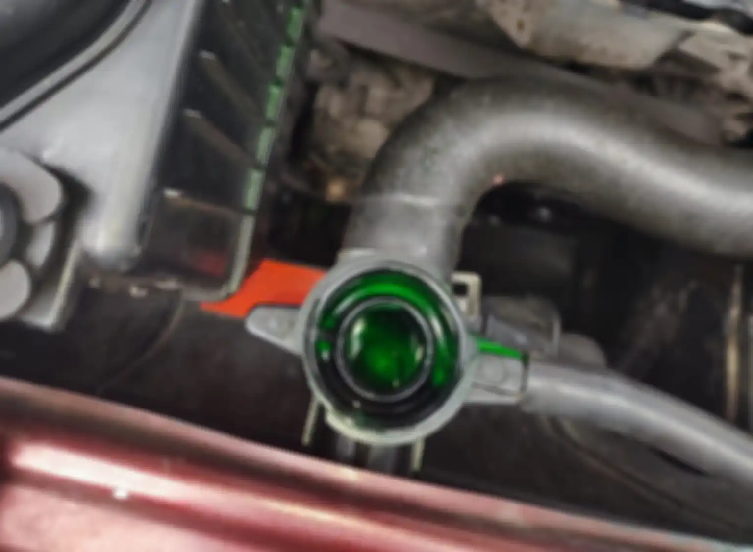 Bleeding Radiator Mobil Bisa Bikin Pendinginan Mesin Lebih Optimal
