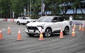 Keunggulan Fitur AYC di Mitsubishi Xforce, Tikungan Tajam Bukan Momok Menakutkan Lagi