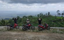 Serunya Naik Motor ke Embung Batara Sriten, Ini Lho Puncak Tertinggi di Gunung Kidul!