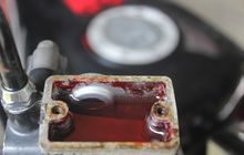 Ini Sebabnya Minyak Rem Wajib Ganti Tiap 6 bulan, Pemilik Motor Bekas Harus Tahu