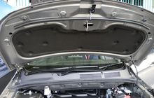 Begini Cara Merawat Engsel Kap Mesin Serta Bagasi Pada Mobil