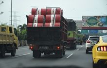 Pembatasan Operasional Kendaraan Truk Selama Libur Lebaran Diperpanjang
