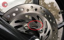 Banyak Yang Belum Tahu, Ternyata Ini Arti Dari Kode di Cakram Motor