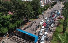 Truk Jangan Lewat Jalan Pantura di Pekalongan Saat Libur 