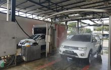 Hati-hati, Bahaya Ini Mengintai Jika Kita Malas Cuci Mobil Saat Musim Hujan