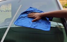 Ini Sebabnya Kaca Depan Mobil Bekas Jangan Dibersihkan Secara Ngasal