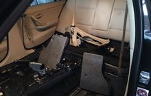 Mobil Terendam Banjir, Ini Cara Menghilangkan Bercak Air Di Interior