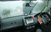 Musim Hujan, Ini Tiga Komponen Mobil Bekas Yang Gampang Berkarat