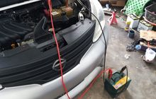 Bikin Mobil Mogok, Begini Cara Atasi Aki Soak Saat di Perjalanan!