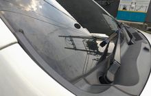 Jangan Cuek, Ini Tiga Efek Domino Membiarkan Kaca Mobil Bekas Berjamur