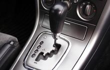 Oli Transmisi Matik Mobil Rembes, Begini Solusi untuk Mengatasinya