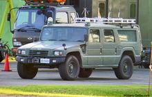 Toyota Mega Cruiser Berbodi Super Lebar, Desain Mirip Humvee, Ini Alasannya