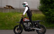 Harley-Davidson XR1200 Bergaya Street Tracker, Kaki-kaki Tinggi, Tampang Menawan